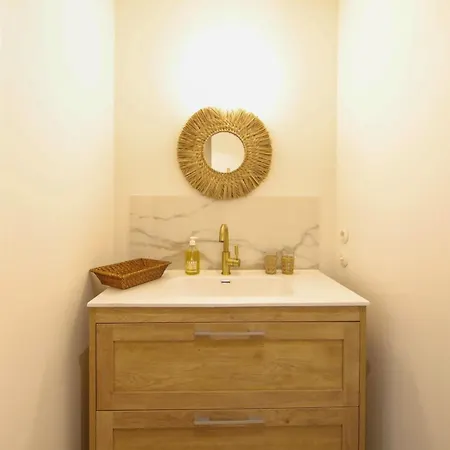 Palmira De Standing En Duplex Avec Jacuzzi à 2 Mn De La Hyères