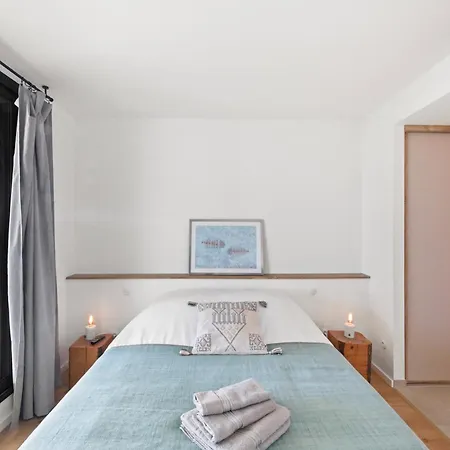 Apartment Palmira De Standing En Duplex Avec Jacuzzi A 2 Mn De La Hyeres